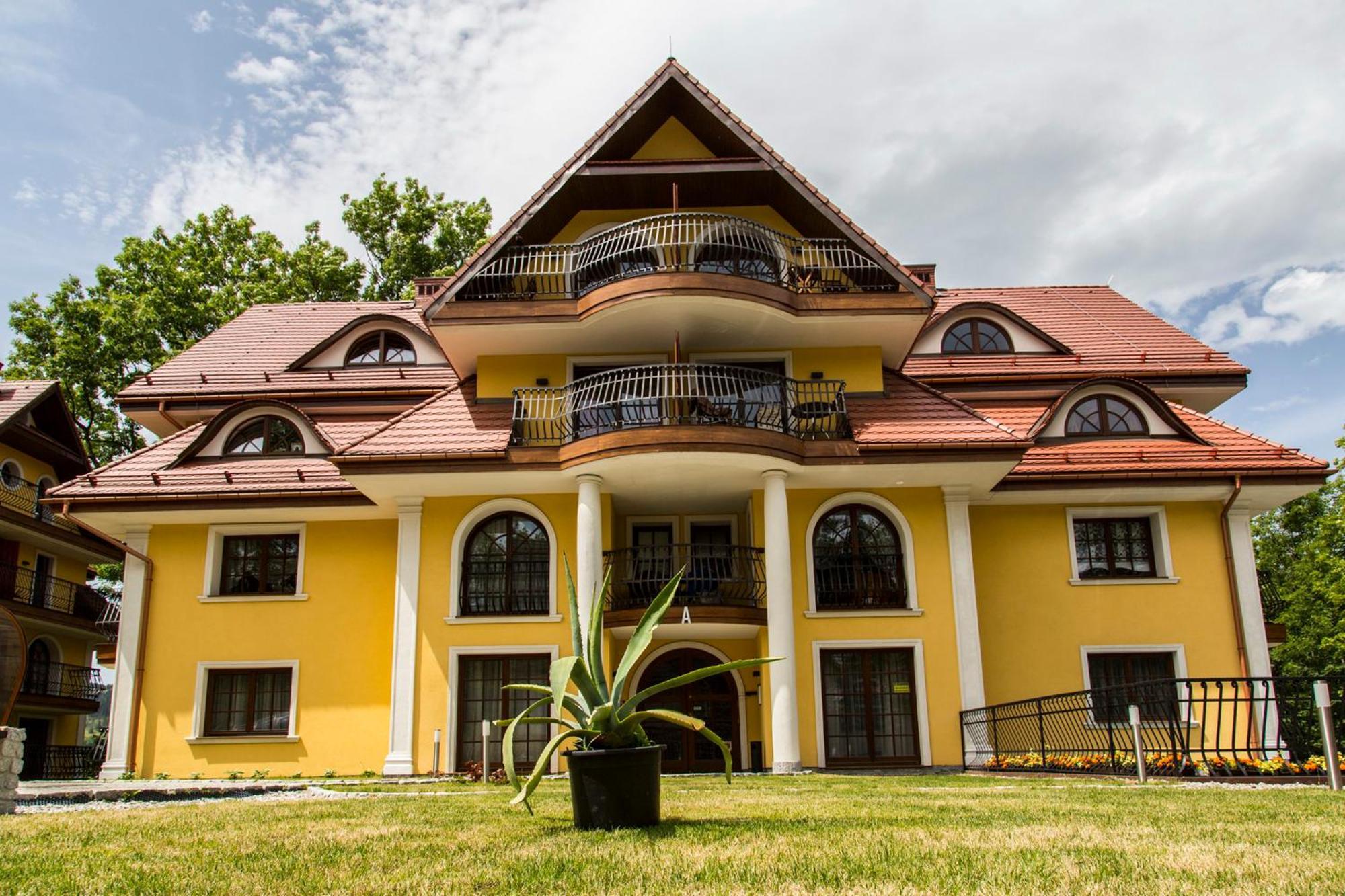 Rezydencja Sienkiewicza Zakopane Luaran gambar